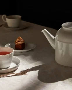 1616 / arita japan CMA European teapot, 1500 ml, white