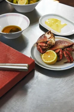 1616 / arita japan PC oval plate 200