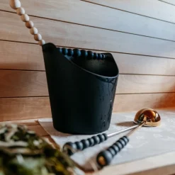 Aarikka Nuppu sauna bucket, black