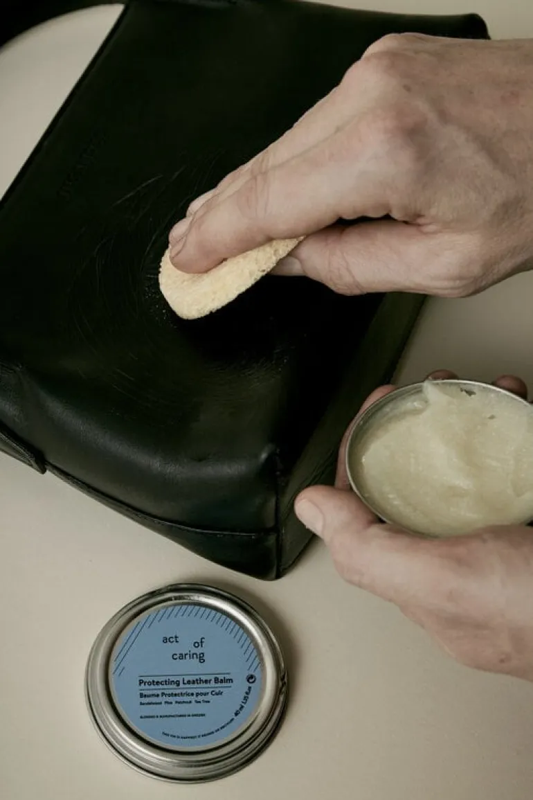 Act of Caring Protecting Leather Balm, mini 10 ml