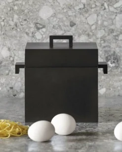 Alessi La Cubica cocotte