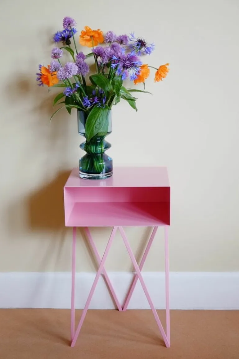 &New Robot Mini side table, pink