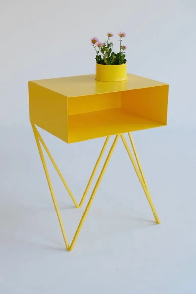 &New Robot side table, yellow