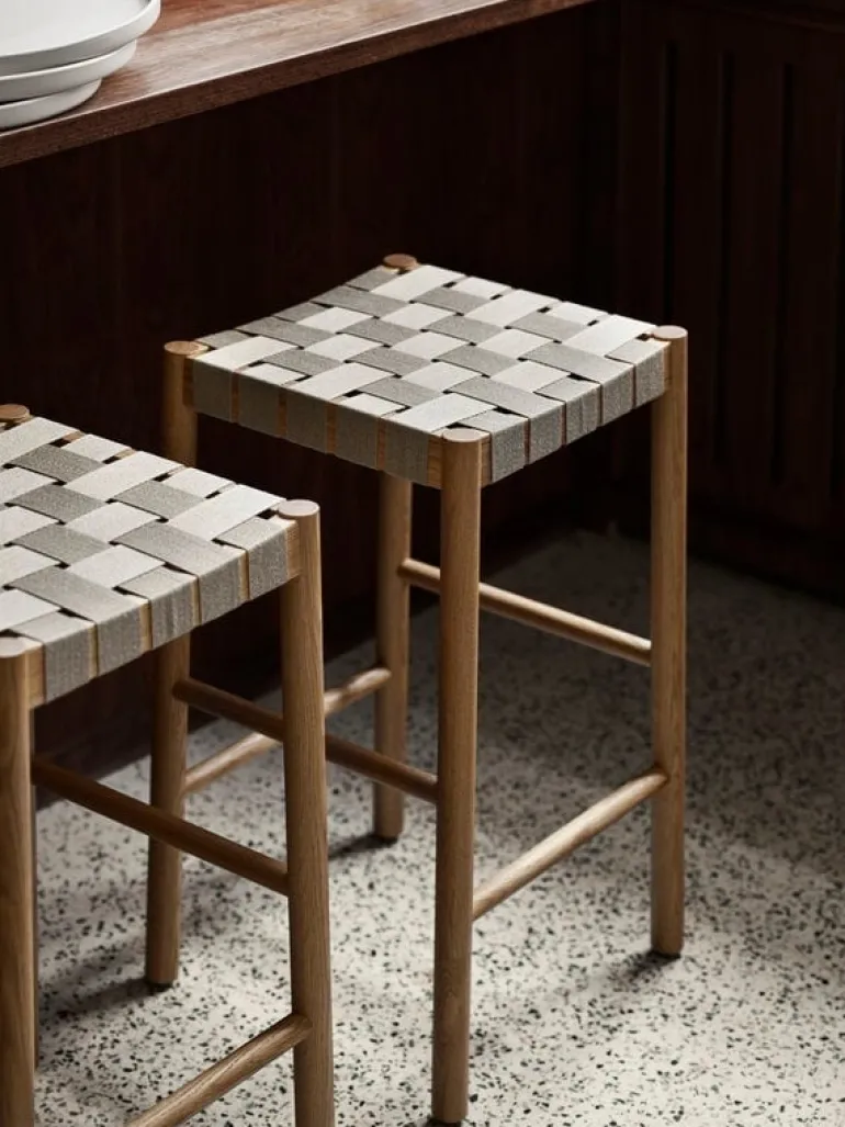 &Tradition Betty TK7 counter stool 66 cm, oak - natural webbing