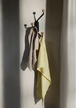 &Tradition Capture SC74 wall hook, small, graphite - multicolour