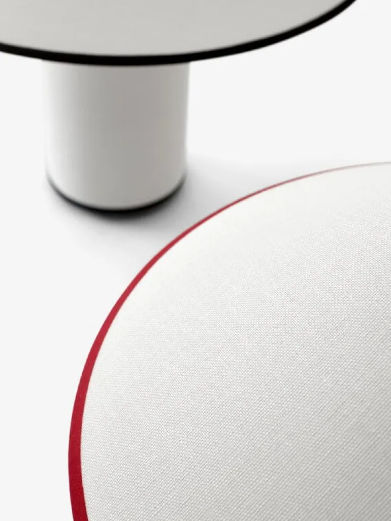 &Tradition Colette ATD6 table lamp, white - merlot