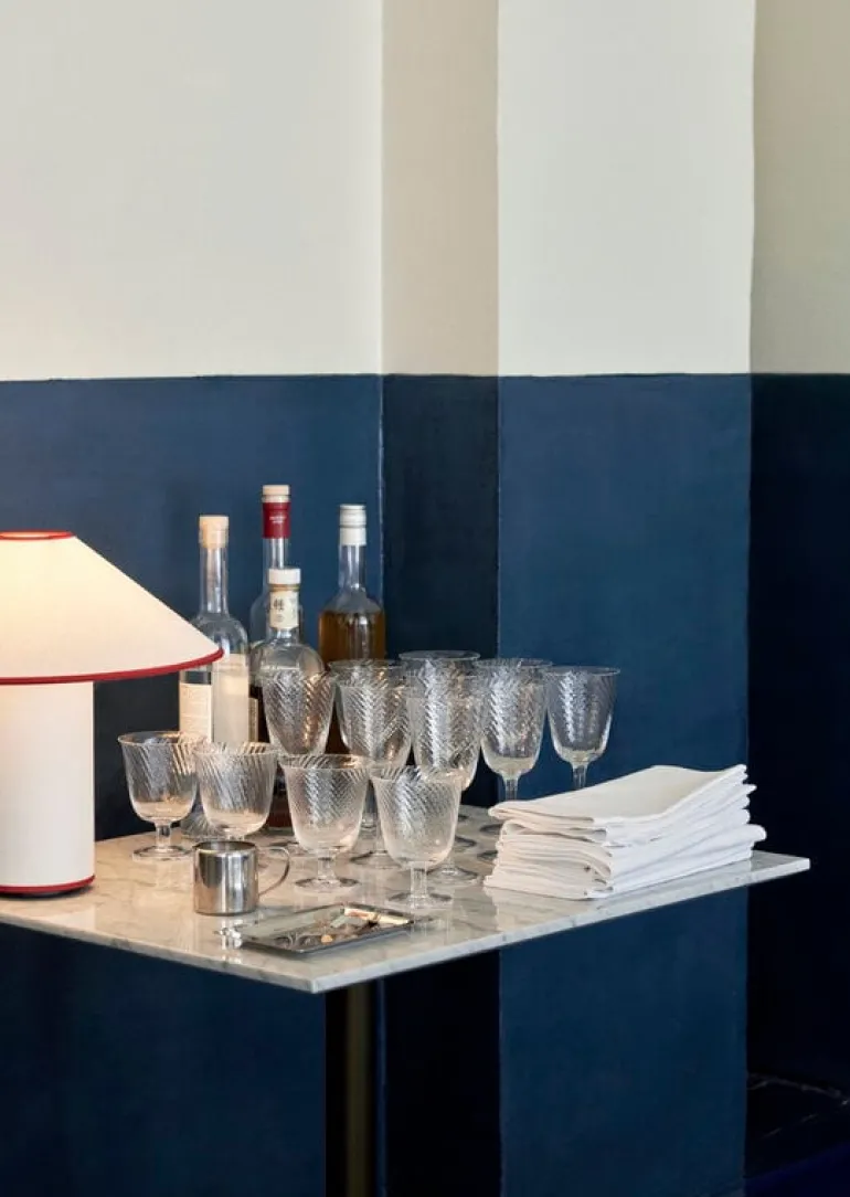 &Tradition Colette ATD6 table lamp, white - merlot