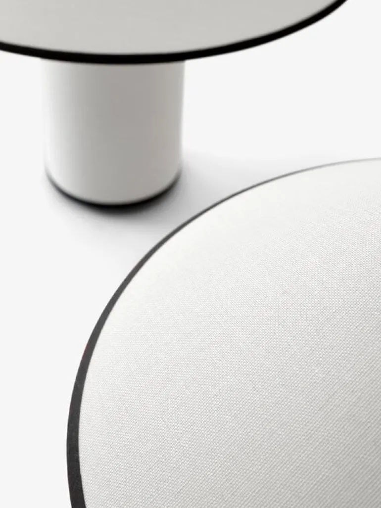 &Tradition Colette ATD6 table lamp, white - black