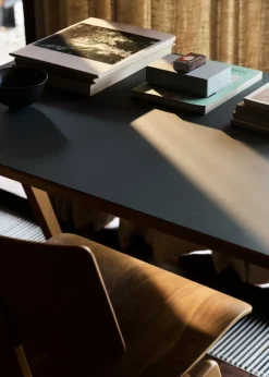 &Tradition Daystak RD2 table, honey stained beech - Fenix Verde Comodoro