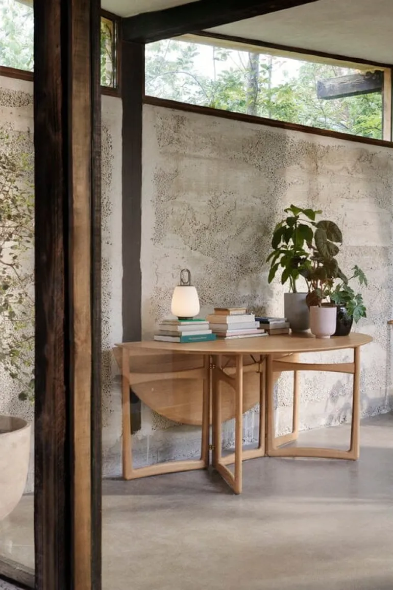 &Tradition Drop Leaf HM6 dining table, white oiled oak