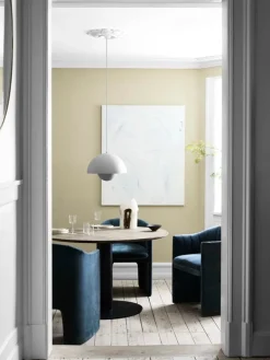 &Tradition Flowerpot VP2 pendant, matt white