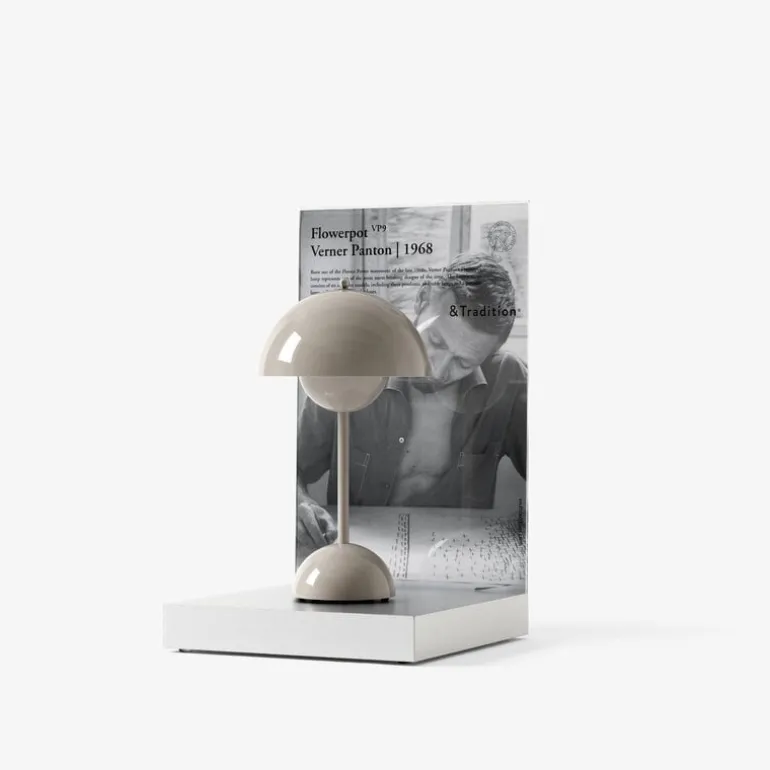 &Tradition Flowerpot VP9 portable table lamp, grey beige