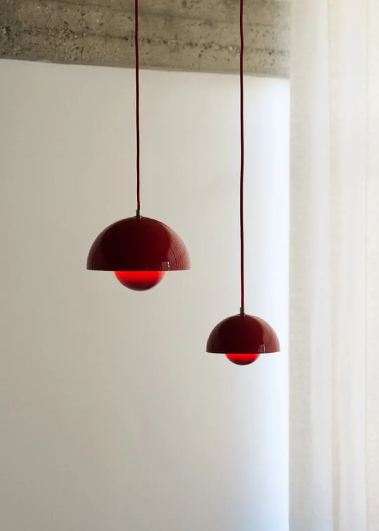 &Tradition Flowerpot VP1 pendant, dark plum