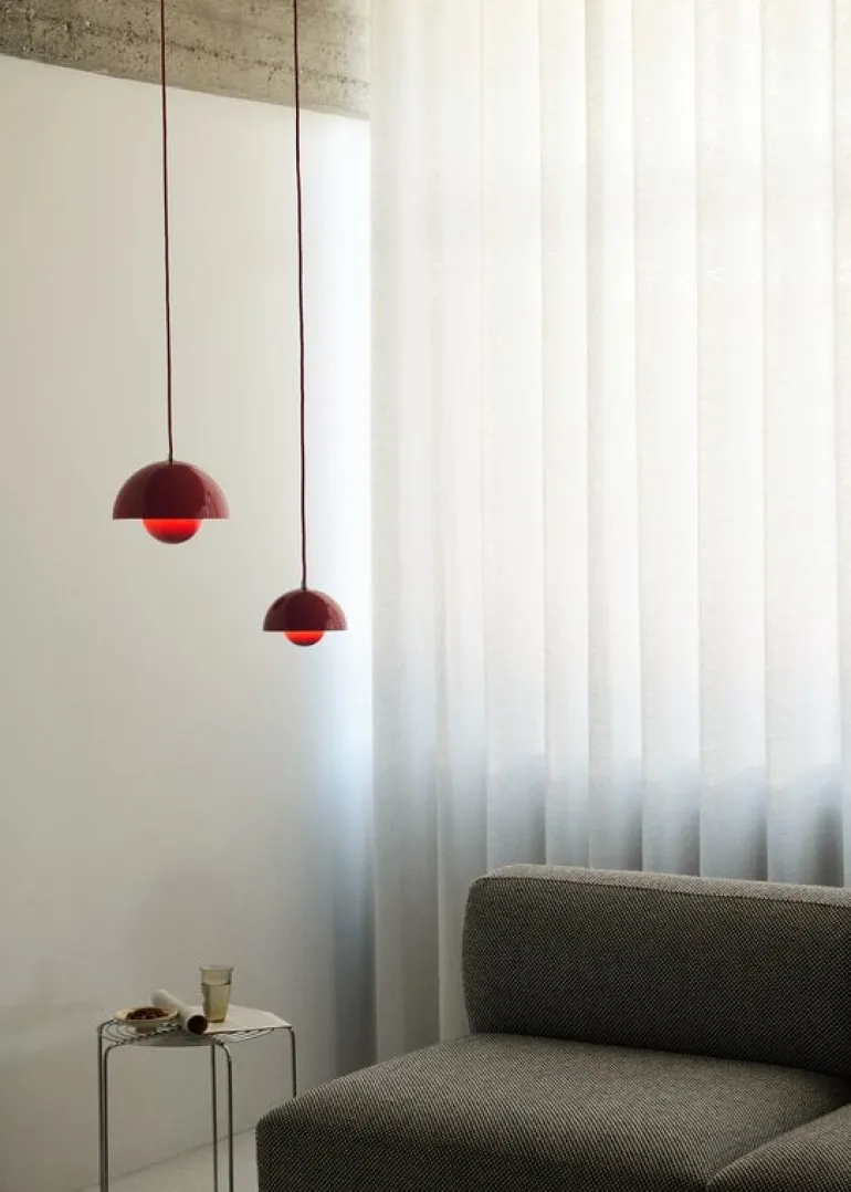 &Tradition Flowerpot VP1 pendant, dark plum