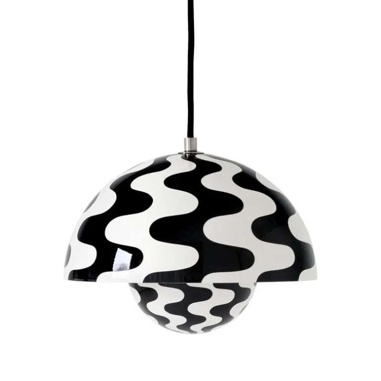 &Tradition Flowerpot VP1 pendant, black - white