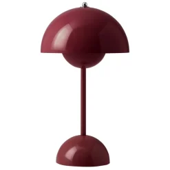 &Tradition Flowerpot VP9 portable table lamp, dark plum