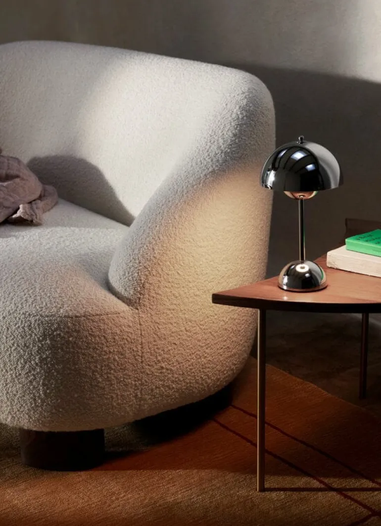 &Tradition Flowerpot VP9 portable table lamp, chrome plated