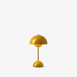 &Tradition Flowerpot VP9 portable table lamp, mustard