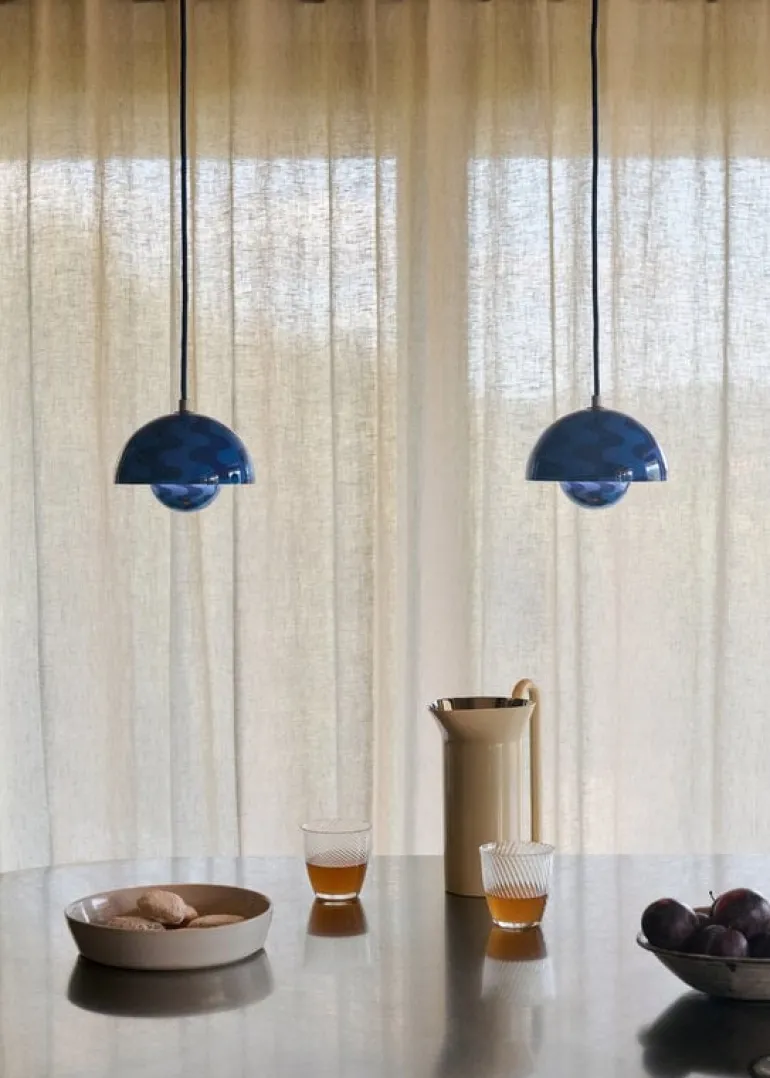 &Tradition Flowerpot VP10 pendant, cobalt blue - twilight blue