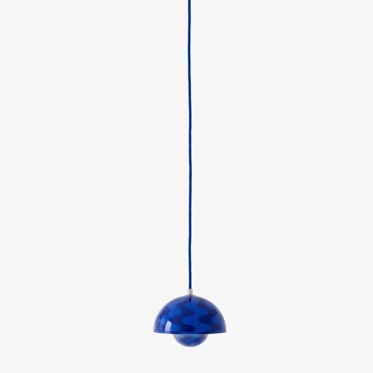 &Tradition Flowerpot VP10 pendant, cobalt blue - twilight blue