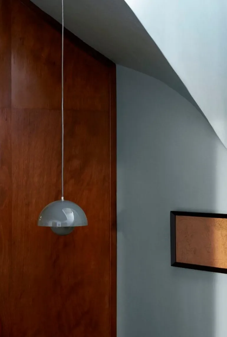 &Tradition Flowerpot VP1 pendant, stone blue