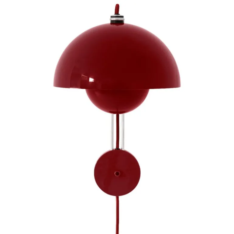 &Tradition Flowerpot VP8 wall lamp, vermilion red