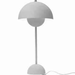 &Tradition Flowerpot VP3 table lamp, matt light grey