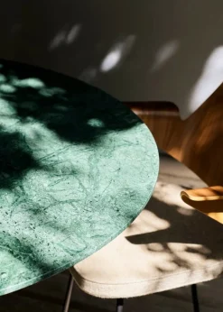 &Tradition In Between SK12 table, bronze - green marble