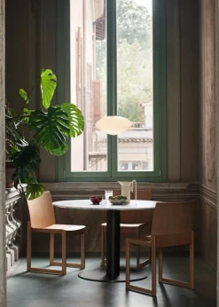 &Tradition In Between SK19 table, black - white marble