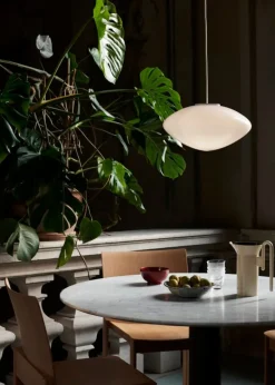 &Tradition In Between SK19 table, black - white marble