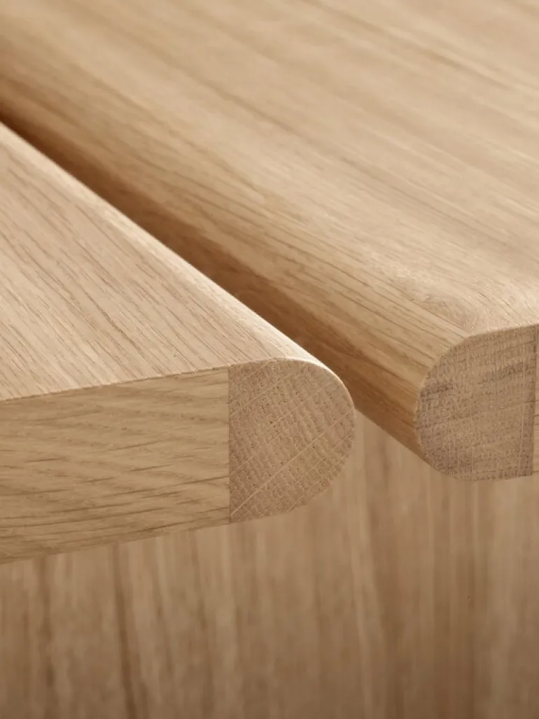 &Tradition Ita OS4 coffee table, 110 x 110 cm, oak