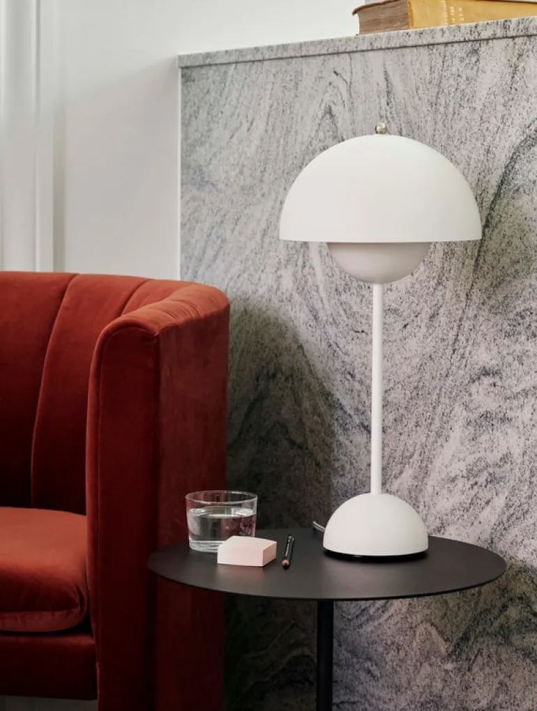 &Tradition Lato LN8 coffee table, black - Emperador marble