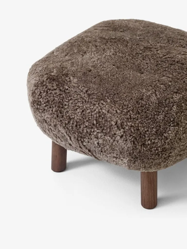 &Tradition Little Petra lounge chair and pouf, Sahara sheepskin - walnut
