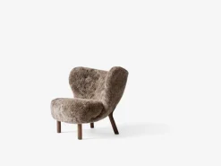 &Tradition Little Petra lounge chair and pouf, Sahara sheepskin - walnut