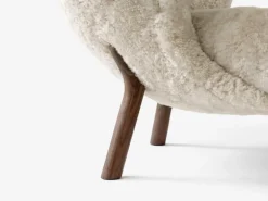 &Tradition Little Petra lounge chair and pouf, Moonlight sheepskin - walnut