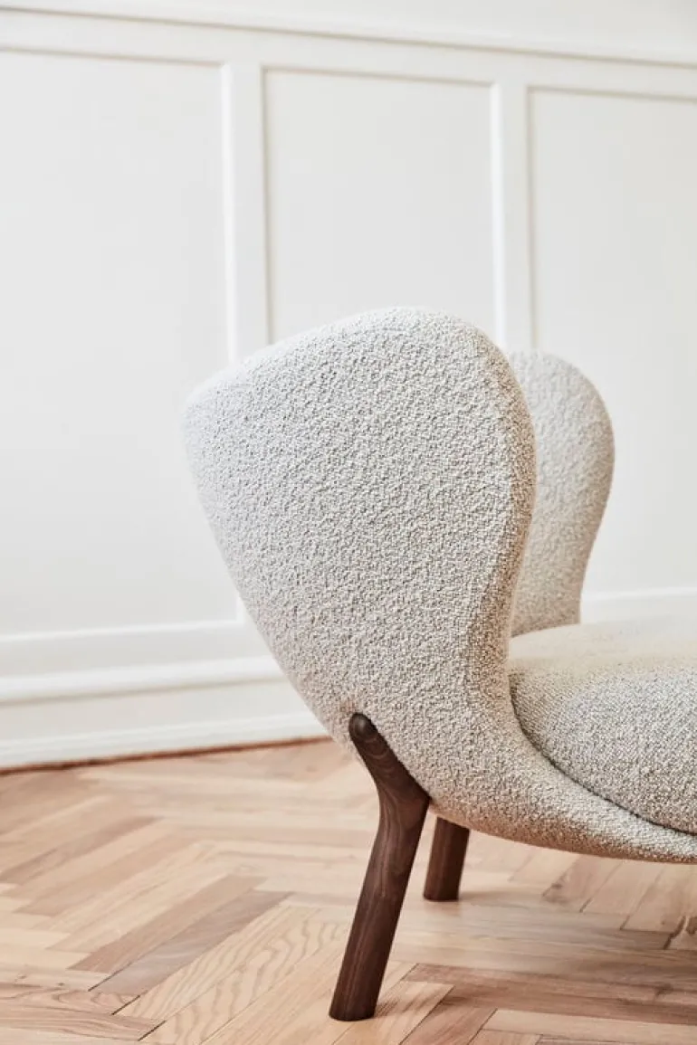 &Tradition Little Petra lounge chair, Karakorum 003 - walnut