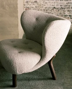 &Tradition Little Petra lounge chair, Karakorum 003 - walnut