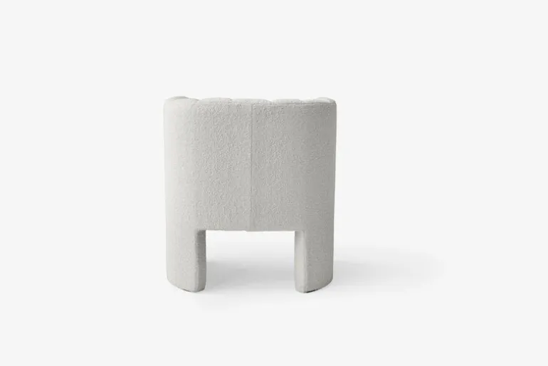 &Tradition Loafer SC23 lounge chair, Karakorum 001 Ivory