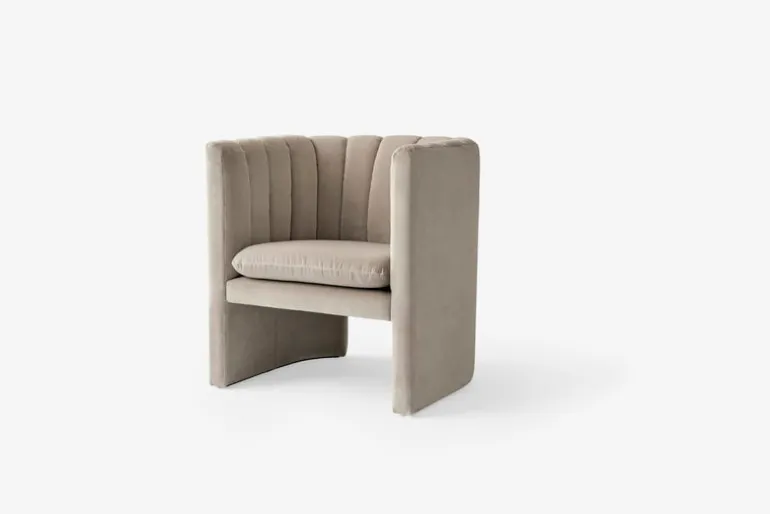 &Tradition Loafer SC23 lounge chair, Ritz Trend 0206 Cream