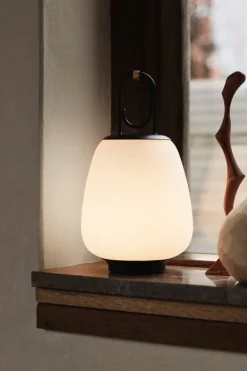 &Tradition Lucca SC51 table lamp, opal - black