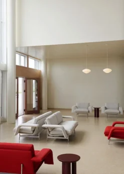 &Tradition Meantime AV29 lounge chair, polished aluminium - beige Ecriture 0210