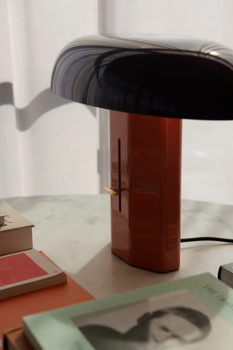 &Tradition Montera JH42 table lamp, amber - ruby