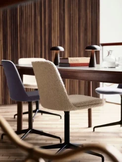 &Tradition Patch HW2 table, 240 cm, oiled walnut - dark brown laminate