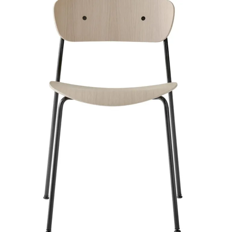 &Tradition Pavilion AV1 chair, oak