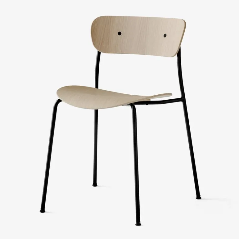 &Tradition Pavilion AV1 chair, oak