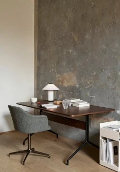 &Tradition Pavilion AV18 table, black - lacquered walnut