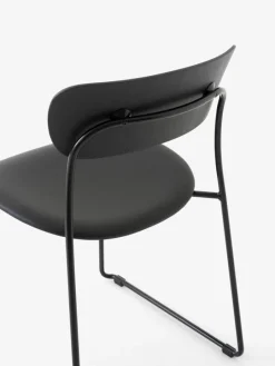 &Tradition Pavilion AV52 side chair, black lacquered oak - black Noble leather
