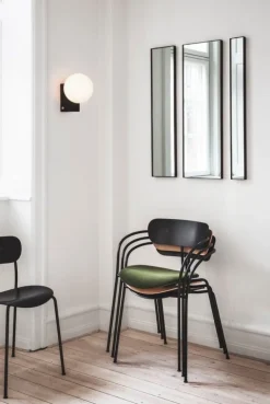 &Tradition Pavilion AV2 chair, oak