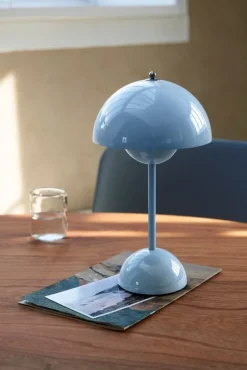 &Tradition Rely HW6 chair, chrome - light blue