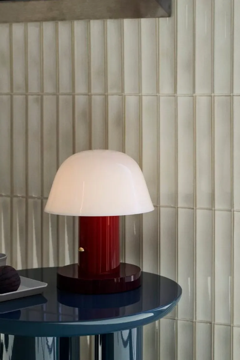 &Tradition Setago JH27 table lamp, maroon - grape